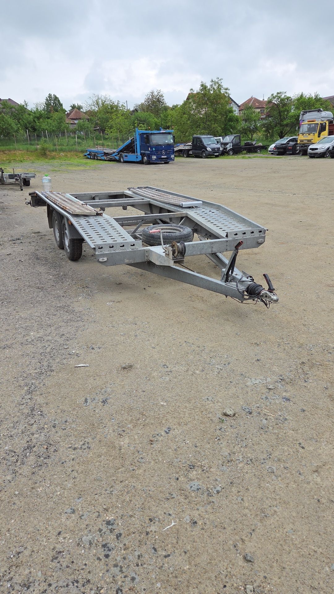 Trailer Niewiadow  2700kg  4.5m