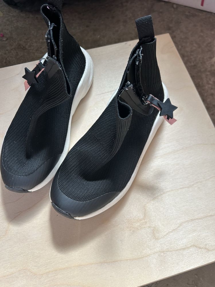Детски платнени боти Zara