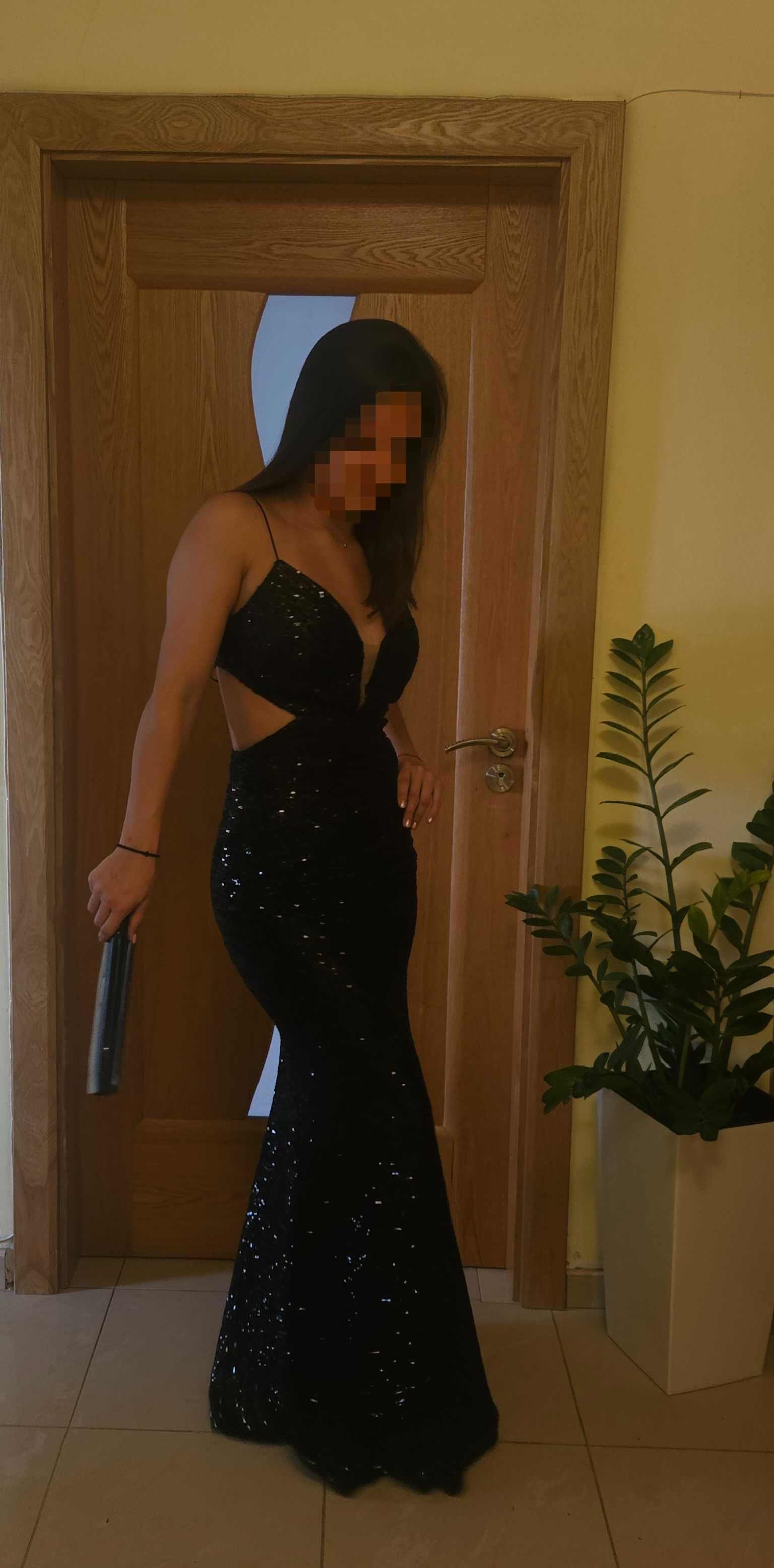 Чисто нова официална черна рокля