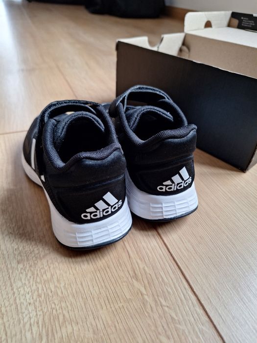 Маратонки Adidas