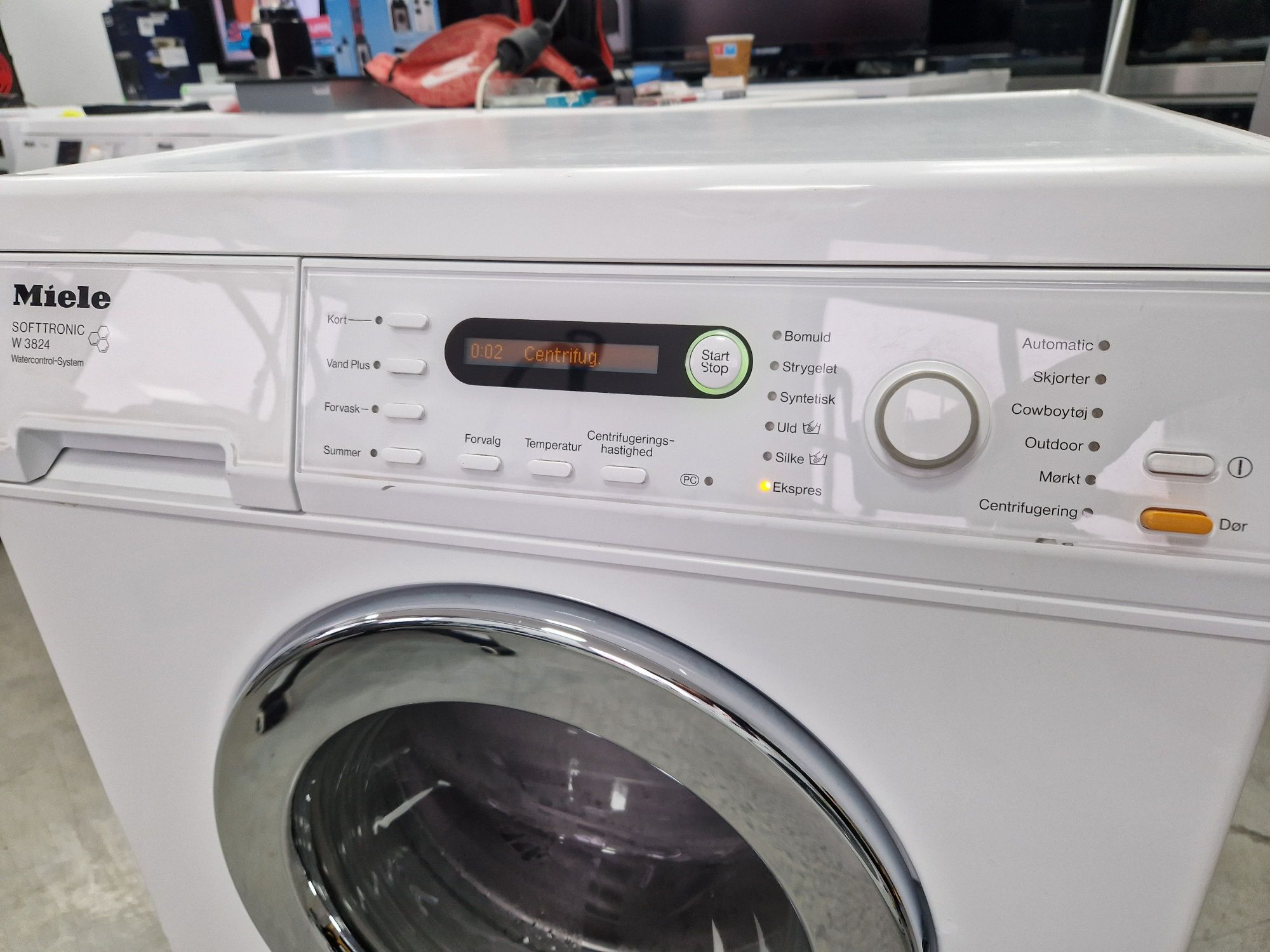 Пералня MIELE W 3824 Пчелна пита