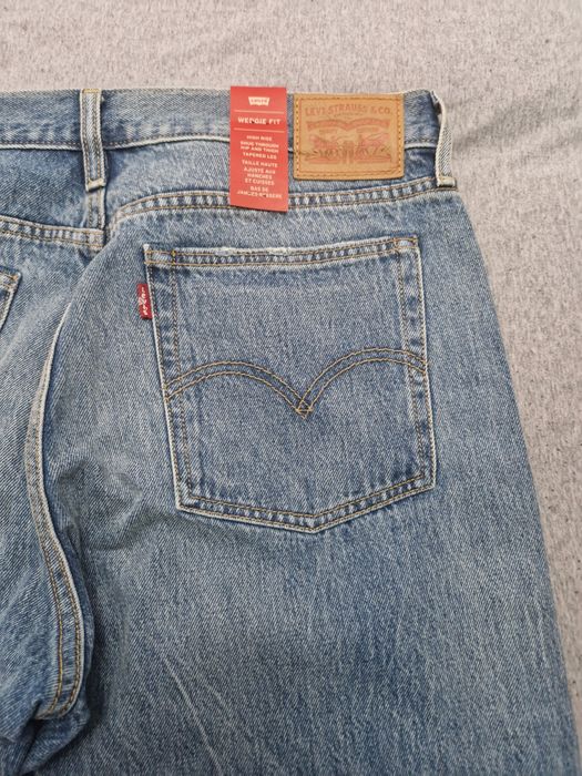 Blugi originali Levis Anglia