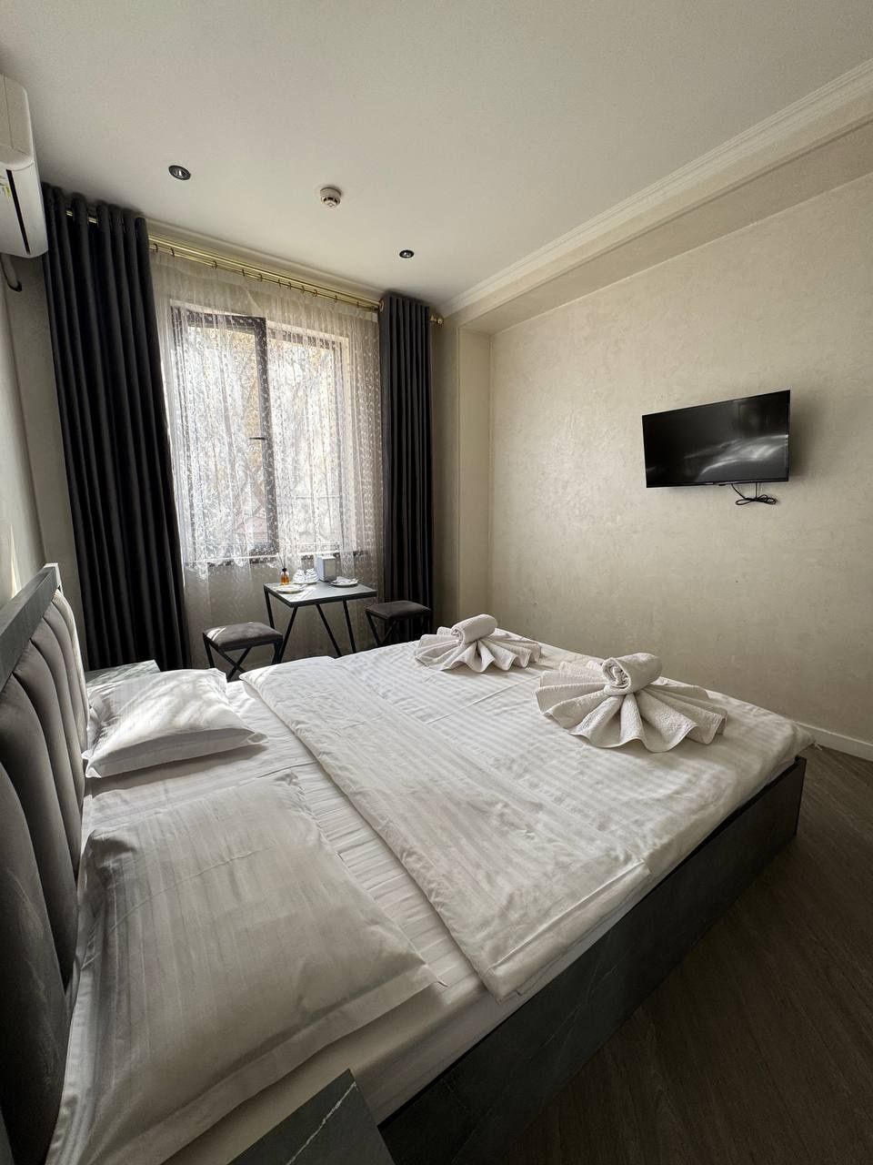 отель без заксов mexmonxona hotel&hostel bez zaks