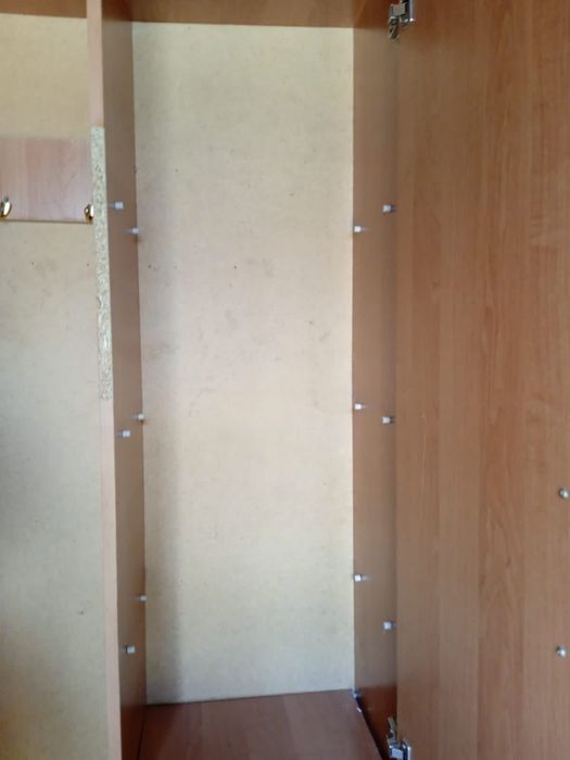 Прихожий шкаф