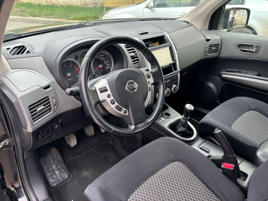 De vânzare Nissan Xtrail 4x2