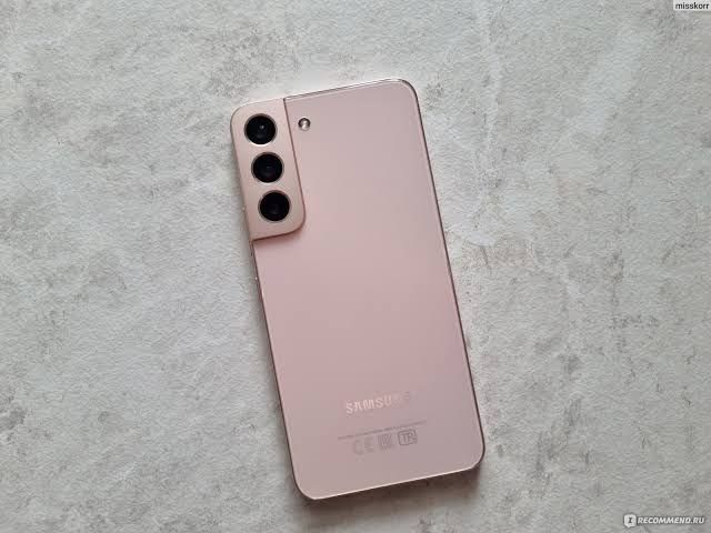 Samsung s22 состояние отличное