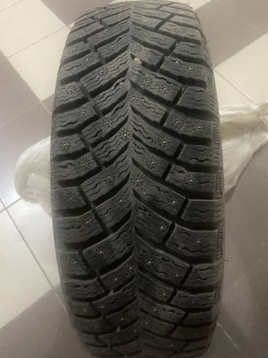 Шины зимние Michelin шипы 185/65/15