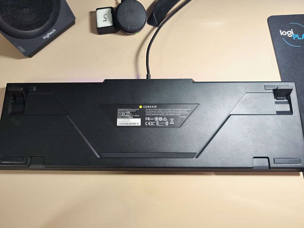 Vând Tastatura Corsair K60 Pro Low Profile