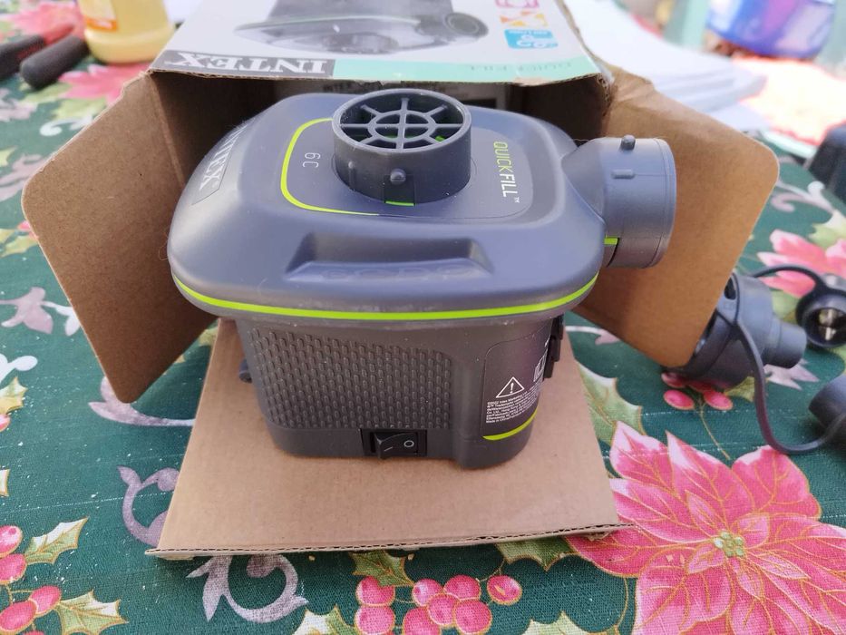 Pompa electrica cu baterii