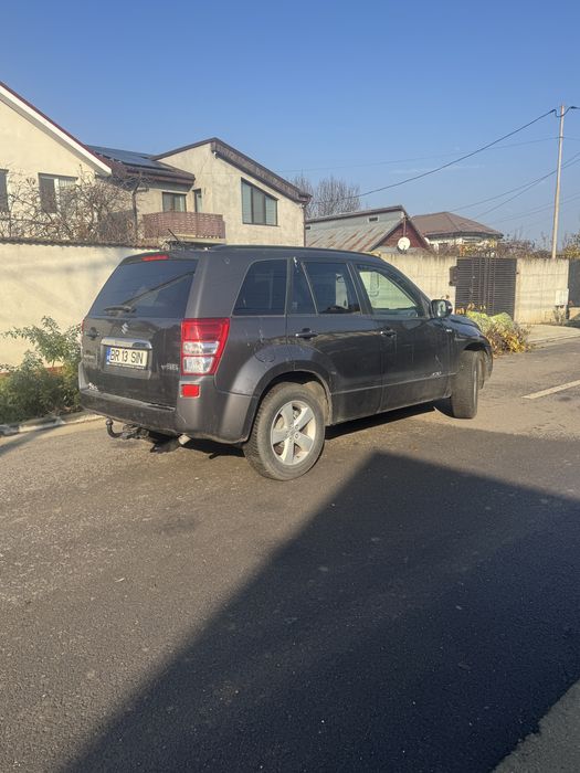 SUZUKI Grand Vitara