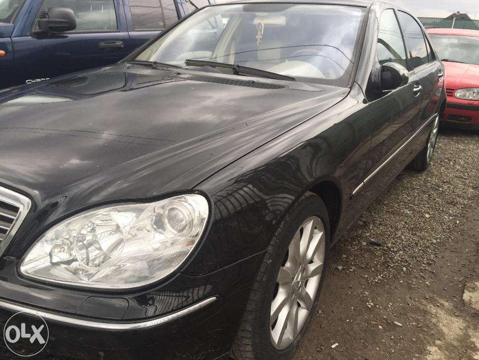 Dezmembrez mercedes S 320cdi W220 2003