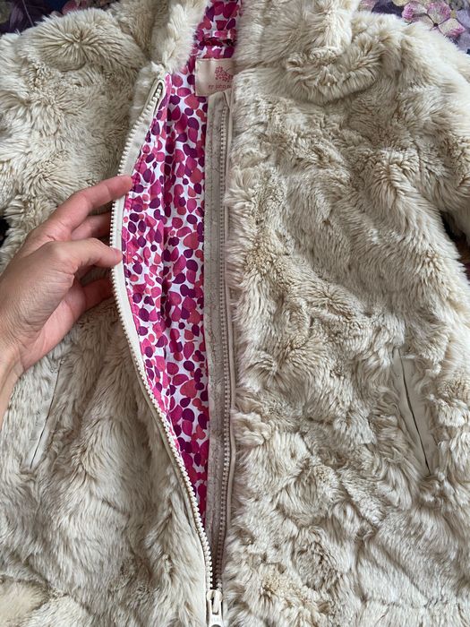 Blanita/ geaca superba fetita 3-4 ani