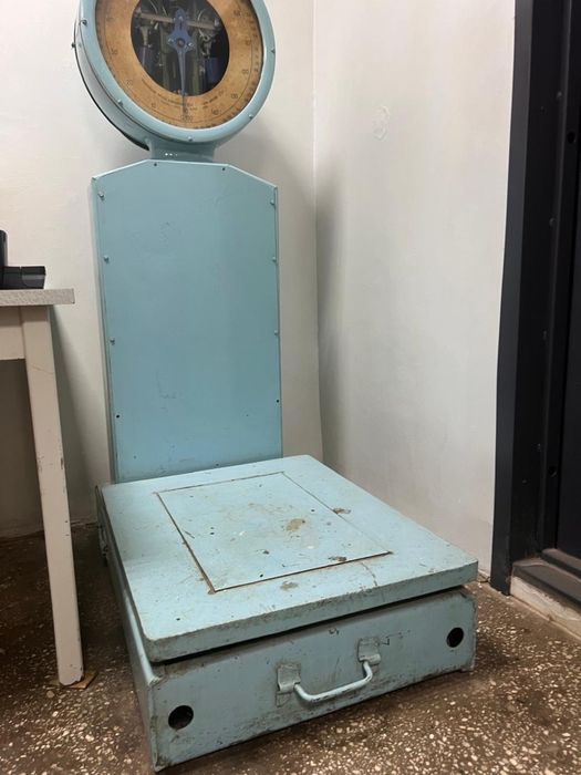 Продам напольные, механические весы