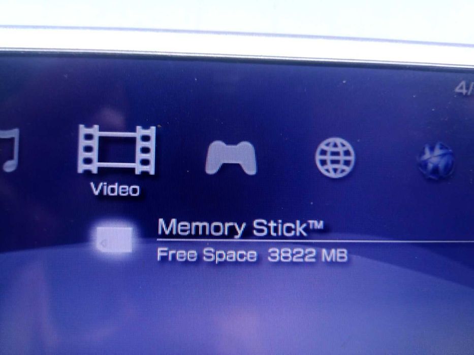 Sony PSP-2004 пълен комплект