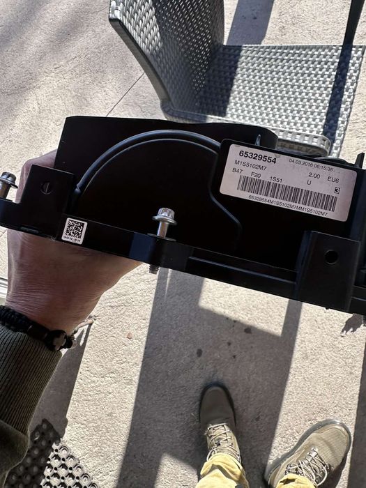 Капак клапани BMW f20 B47 d20