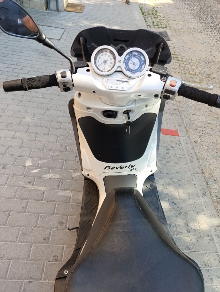 Piaggio Beverly 125