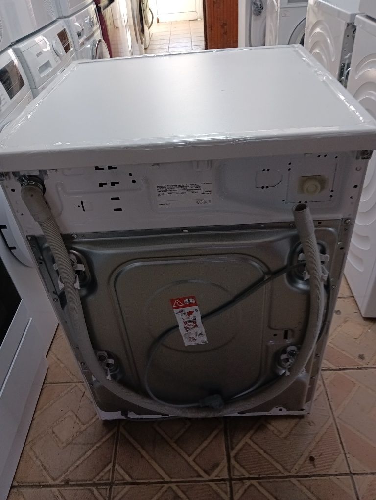 Чисто нова пералня  Siemens IQ 500  9кг А+++  2 години гаранция!