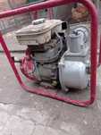 Vând motor de udat honda 150