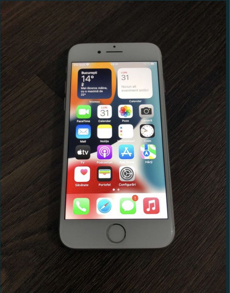 Iphone 8 ,white, 64Gb,liber