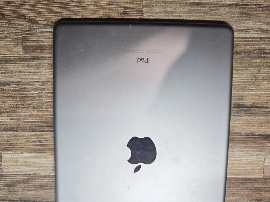 IPad 6 32 GB Cellular
