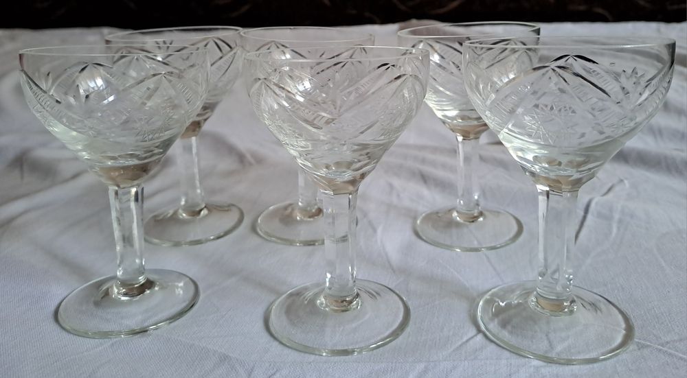 Set 6 pahare sticla transparenta model floral