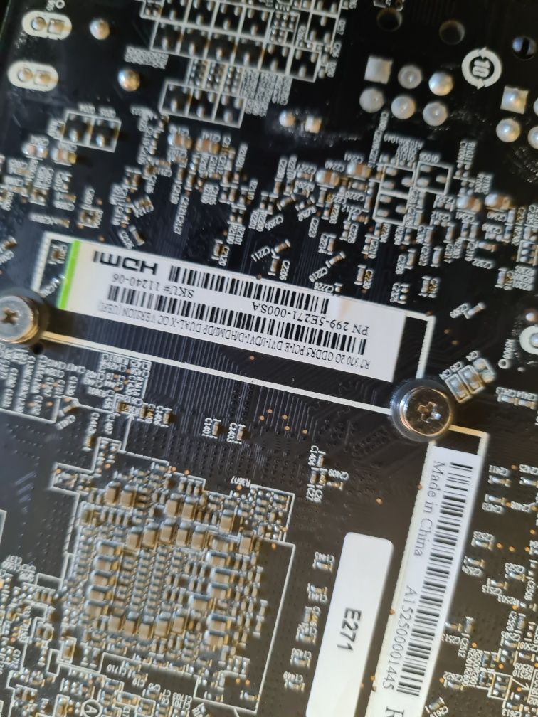 Nvidia:Radeon ..