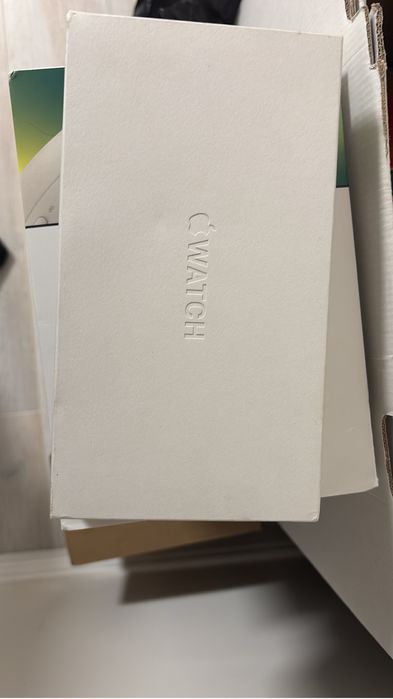 Apple Watch Ultra 2 49mmNatural Ti Navy Ocean Band