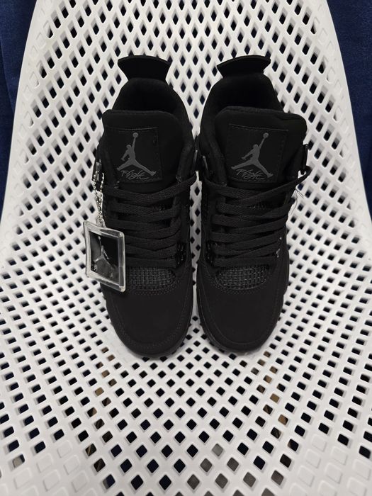 Nike jordan 4 nr 36 38 39 40 preț 400 lei