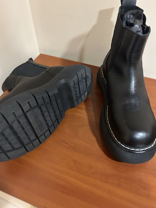 Боти естесвена кожа Steve Madden