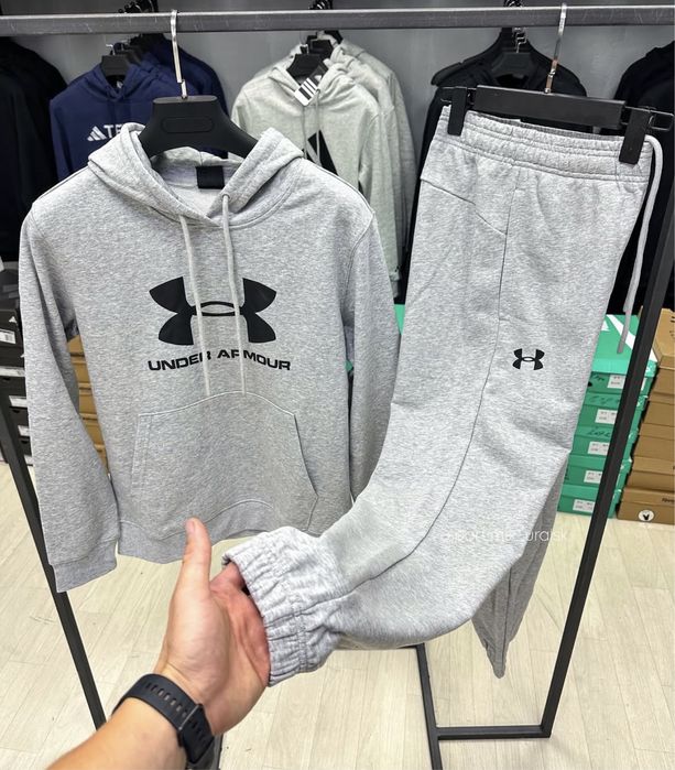 under armour спортивная двойка