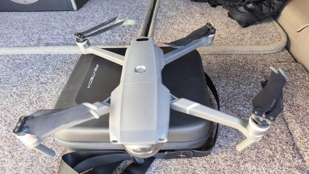 DJI Mavic 2 PRO Combo