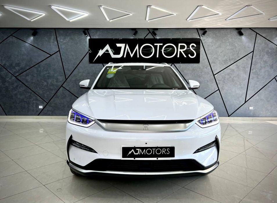 Продаю BYD Song plus flagship