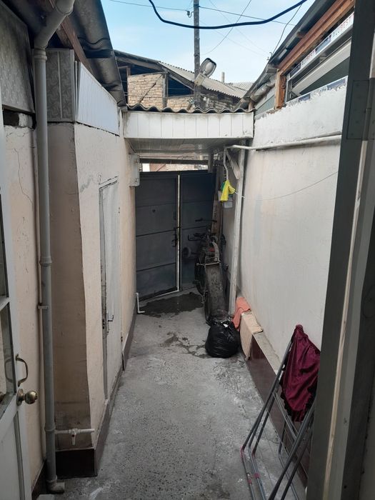 Продаётся 2 ком.участок (мирзо улугбекский район)