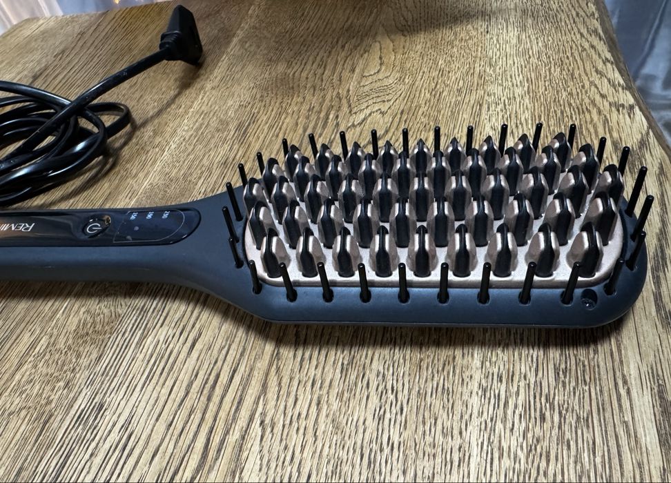 Четка и Преса за изправяне Remington