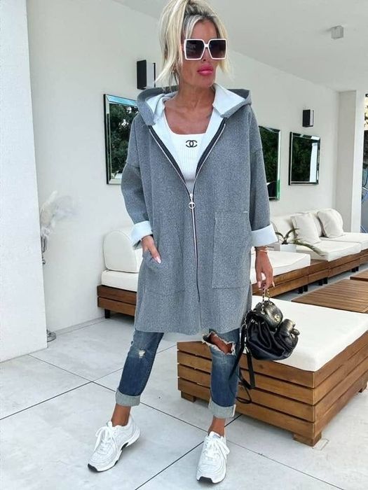 Cardigan roz !Material gros !