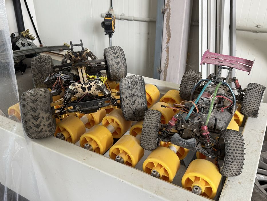 Rc колички 2бр здрави