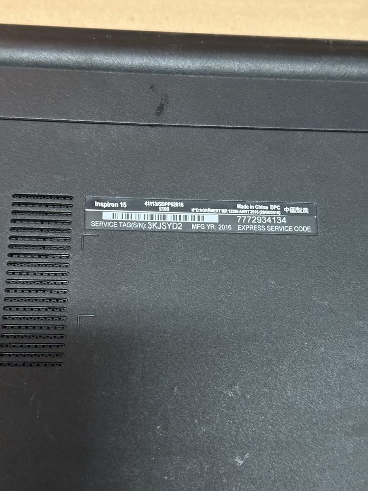 Laptop DELL fara hard disc