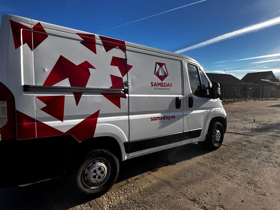 Peugeot Boxer si VW T6 2.0 e6 pregatite de curierat