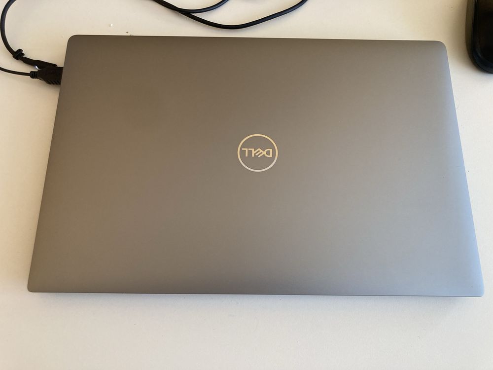 Dell Precision 5540 15.6" / 512GB SSD / i7 / 32GB RAM / NVIDIA T2000