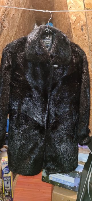 Haina blana naturala nutrie