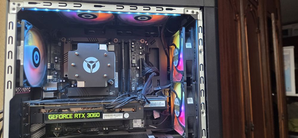 Calculator Gaming pc Lenovo