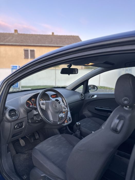 Opel Corsa 1.2 Benzina 80 Cp