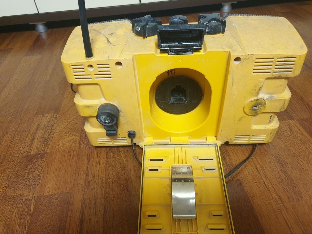 Radio Dewalt de santier