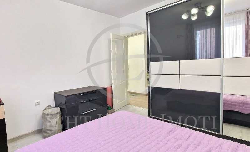 Продава се Тристаен апартамент в Пловдив, Христо Смирненски - 97 кв.м за 1820 €/кв.м - Снимка #6