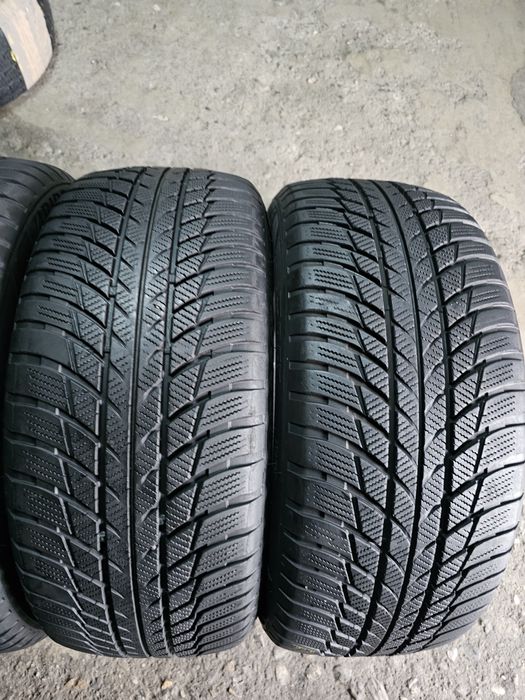 4 anvelope iarna 225 50 17 Bridgestone Runflat 2021