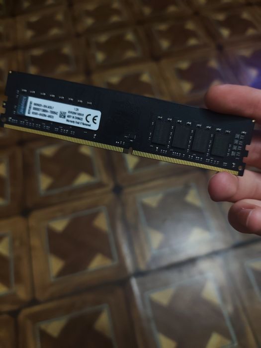 Оперативная память для компьютера DDR4 8 Гб 2666 гц
