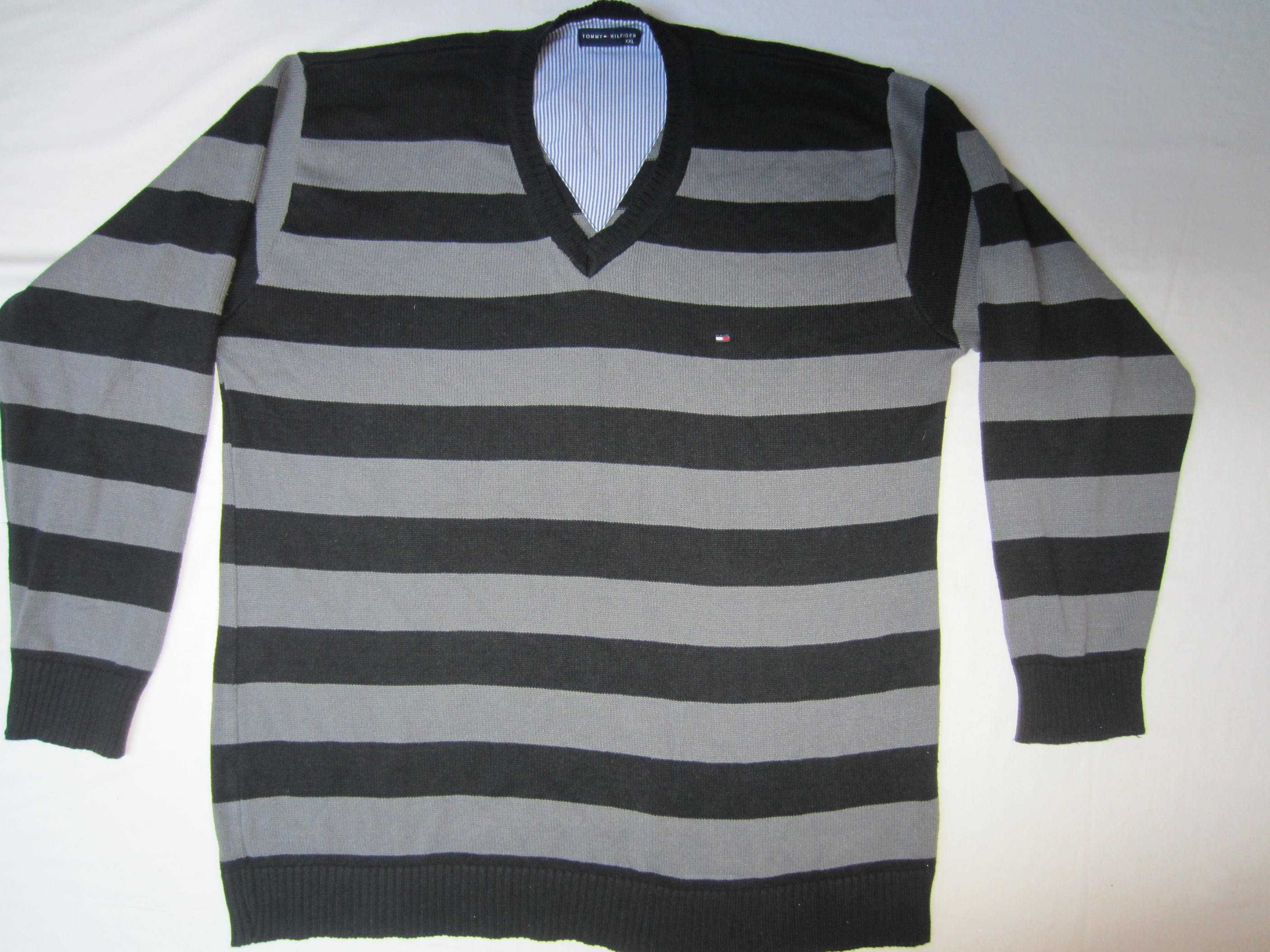 Pulover Tommy Hilfiger, masura XXL, stare foarte buna