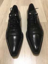 Pantofi Cesare Paciotti din piele marimea 40