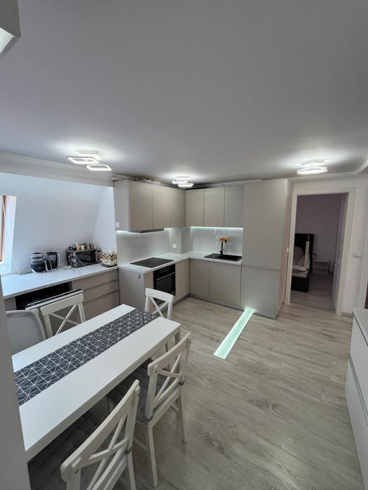 Apartament 3 camere cu terasa 35 mp, parcare Muzeul Apei Floresti