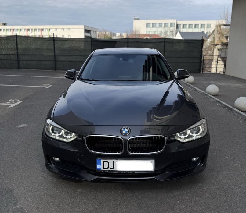 BMW Seria 3 F30 320D 184 CP AUTOMAT Proprietar